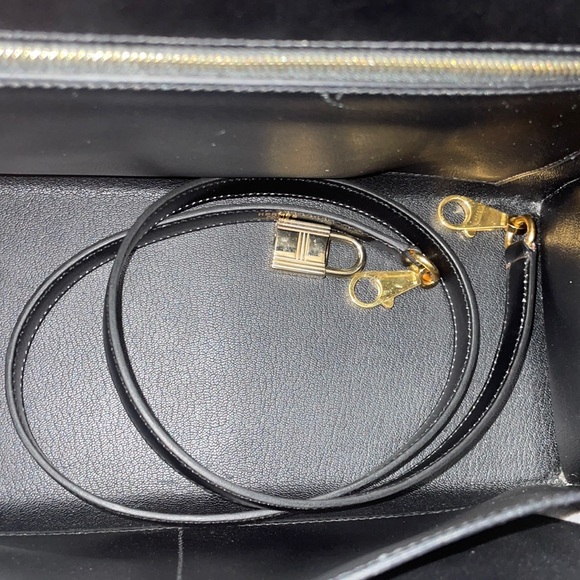 Hermès Kelly Sellier 28 Black Box Calf - Picture 7 of 12